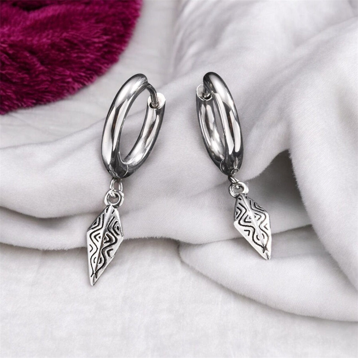 Boucles d’Oreilles Pendantes Argentées - Style Tribal