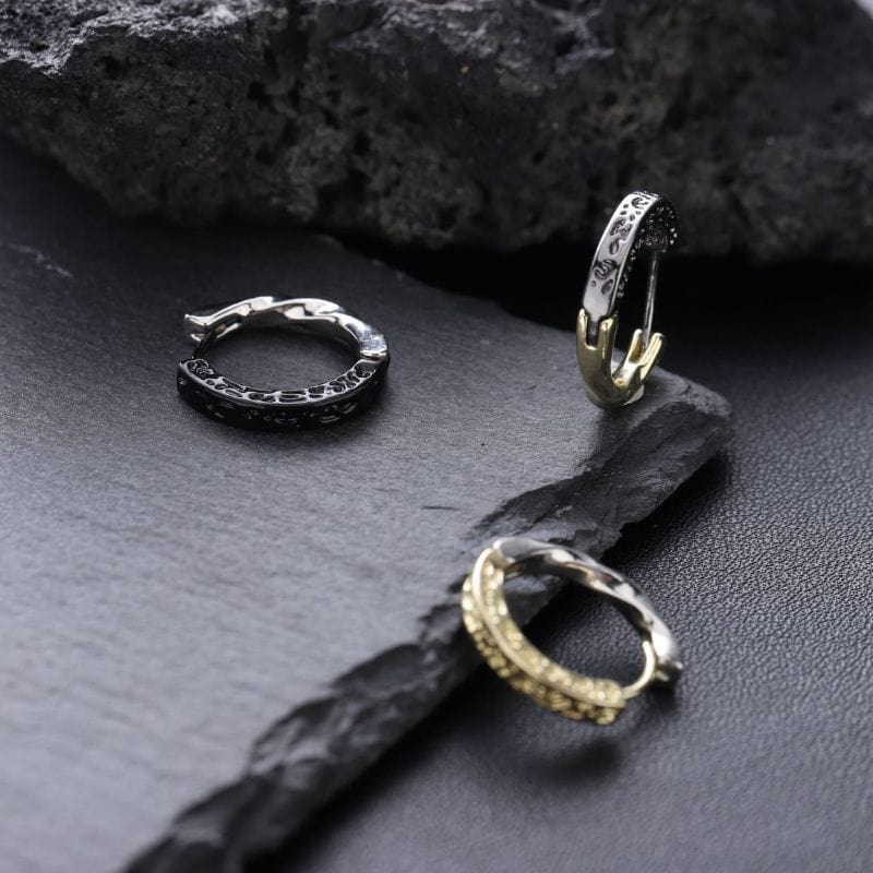 Boucles d'Oreilles Acier Noir et Argent – Anneaux Elégants