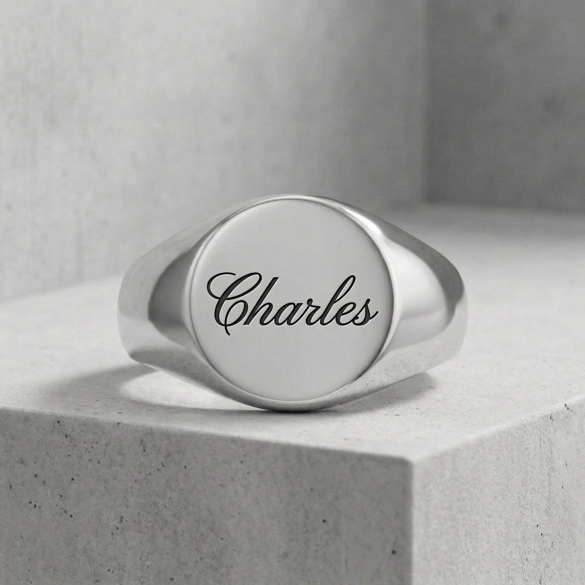 Bague Chevalière Fine Homme Personnalisé Ronde