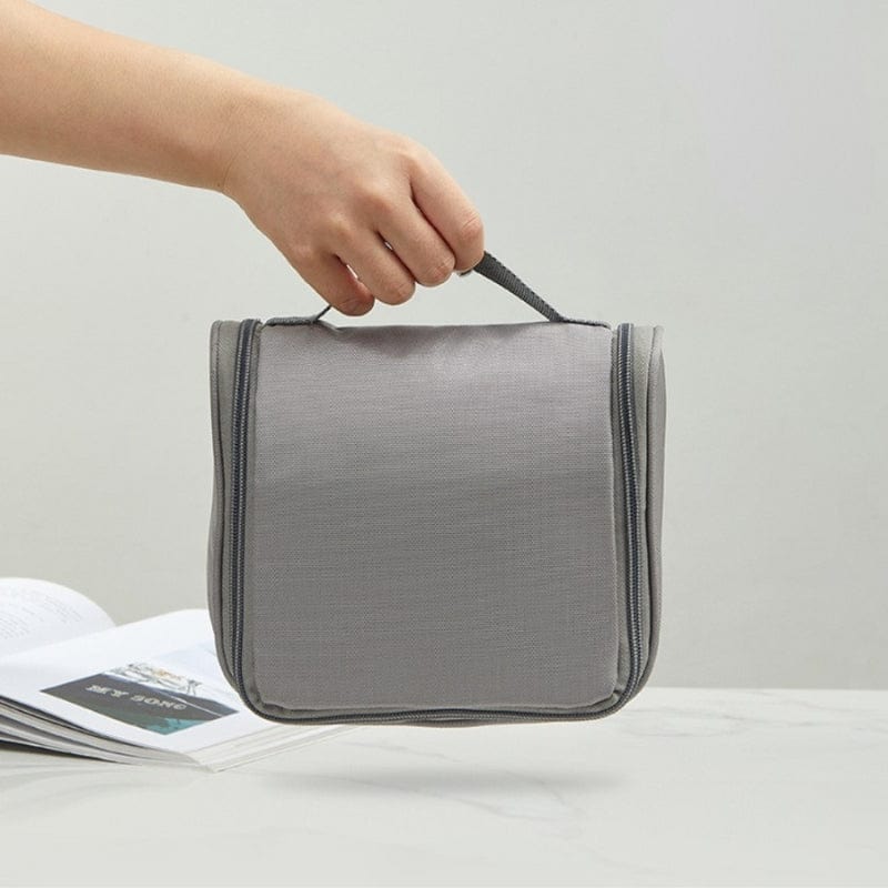 Petite trousse de toilette homme suspendue – Ultra-compacte et organisée