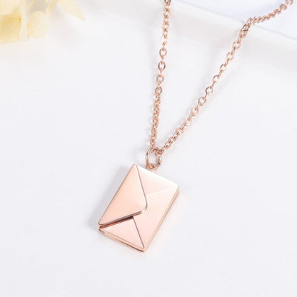 COLLIER ET PENDENTIF ENVELOPPE PERSONNALISÉE