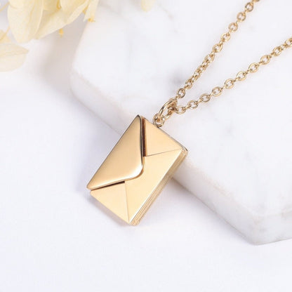 COLLIER ET PENDENTIF ENVELOPPE PERSONNALISÉE