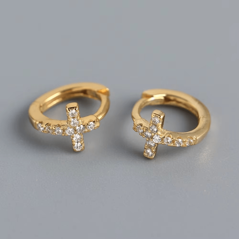 Boucles d'Oreilles Croix Diamant en Argent - Style Luxe et Tendance