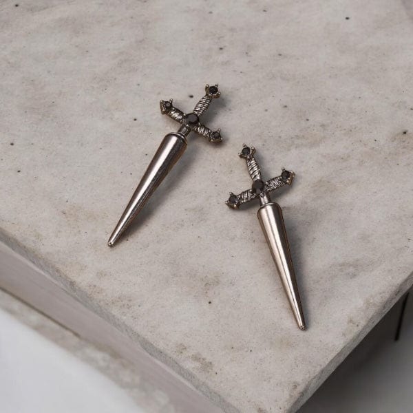 Boucles d'Oreilles Pendantes  – Design Épée Unique