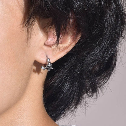Boucle d’Oreille Crâne avec Rose – Acier Inoxydable
