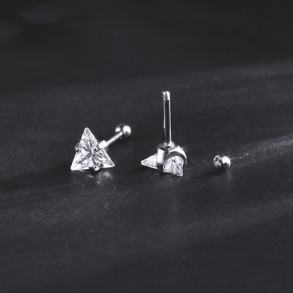 Boucles d'Oreilles Triangle Diamant - Style Luxe