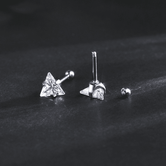Boucles d'Oreilles Triangle Diamant - Style Luxe