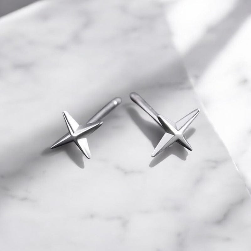 Boucles d’Oreilles Clous – Croix Stylisée en Acier Inoxydable Argenté