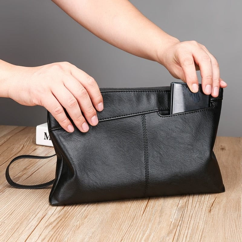 POCHETTE LUXE EN CUIR