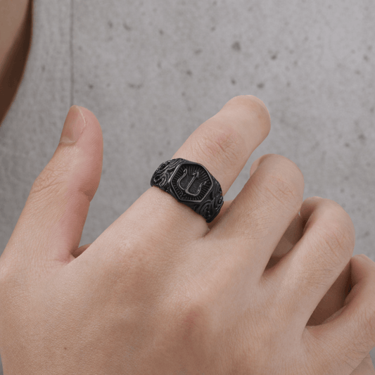 Bague Chevalière Viking Homme Noire