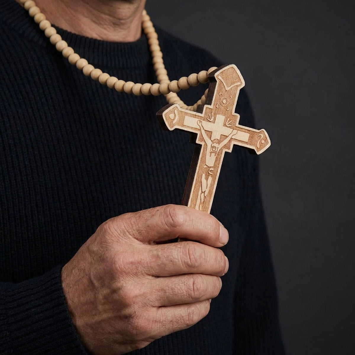Collier Chapelet Homme Pendentif Croix Bois Sculpté