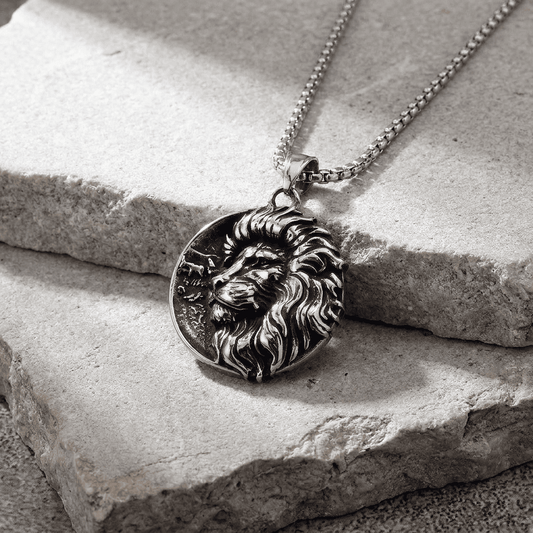 Collier Homme Pendentif Lion Médaillon Argent
