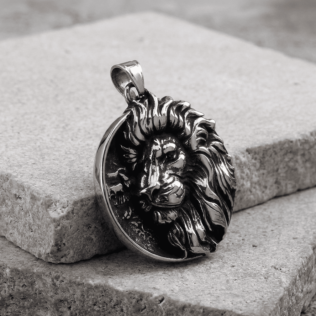 Collier Homme Pendentif Lion Médaillon Argent