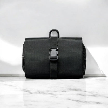 Petite trousse de toilette homme suspendue – Ultra-compacte et organisée