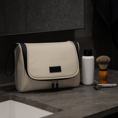 Trousse de toilette suspendue homme compacte – Design élégant et pratique